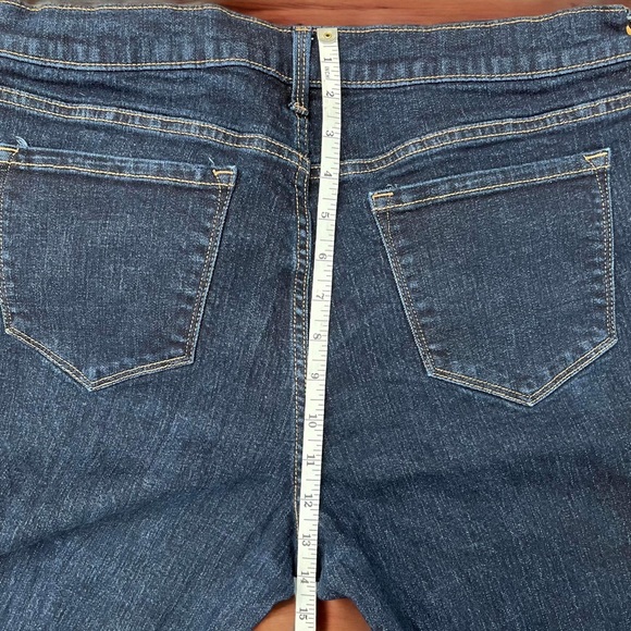 OLD NAVY Dark Blue Jeans - Picture 5 of 9